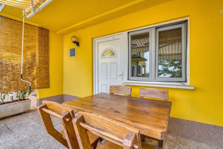 Apartments Nika With Swimming Pool And Beautiful Sea View Dobrec Екстер'єр фото