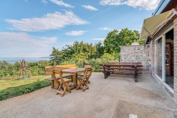 Apartments Nika With Swimming Pool And Beautiful Sea View Dobrec Екстер'єр фото